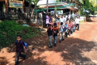 children going to school 